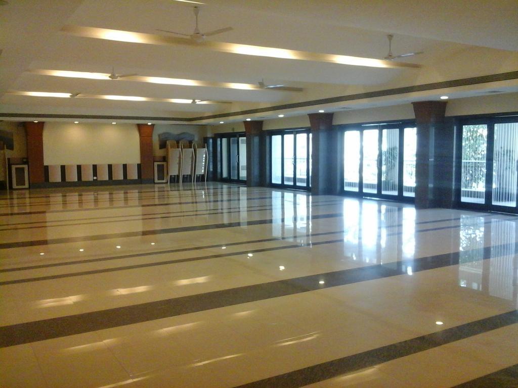 Khimji Bhagwandas Arogyabhavan Hotel Nászik Kültér fotó